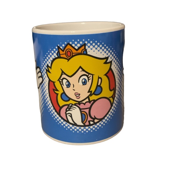 Super Mario Bros Official Mug 11 oz Coffee Mug Nintendo Hot Chocolate Brand New - Picture 2 of 4